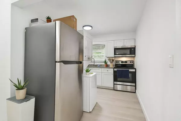 Coliving in Kenwood - Clearwater-St. Petersburg, Tampa