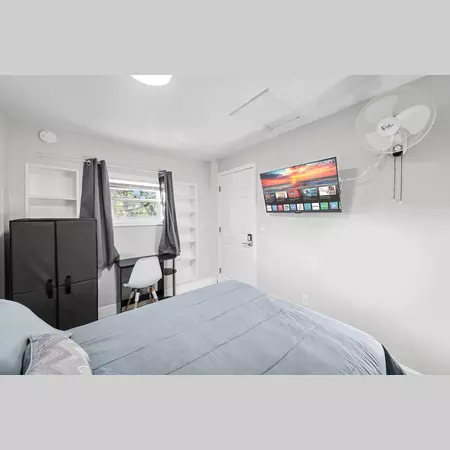 Coliving in College Park JAX - Northside, Jacksonville