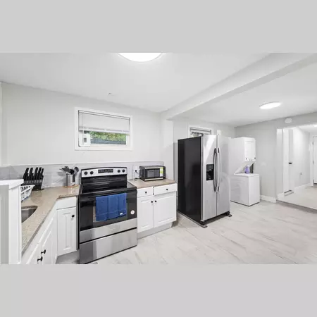 Coliving in College Park JAX - Northside, Jacksonville