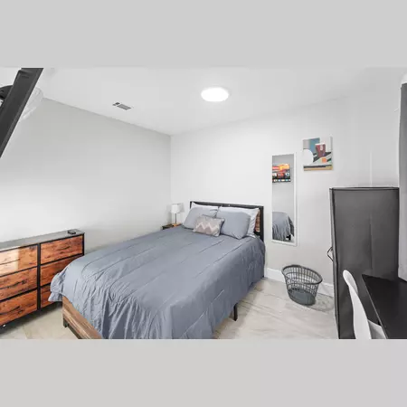 Coliving in College Park JAX - Northside, Jacksonville