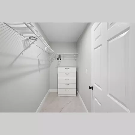 Coliving in College Park JAX - Northside, Jacksonville