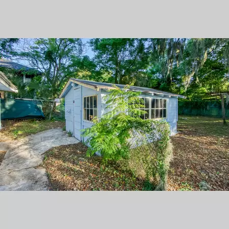 Coliving in College Park JAX - Northside, Jacksonville