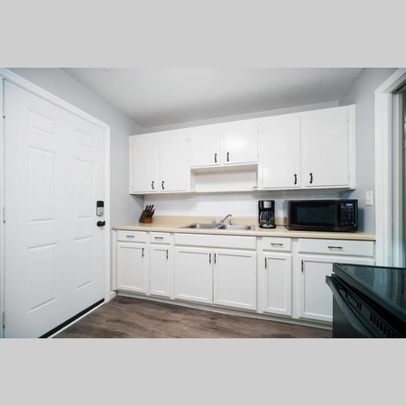 Coliving in Cedar Hills - Westside, Jacksonville
