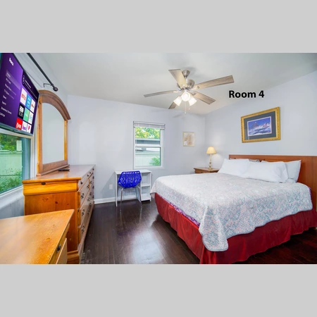 Coliving in Cedar Hills - Westside, Jacksonville