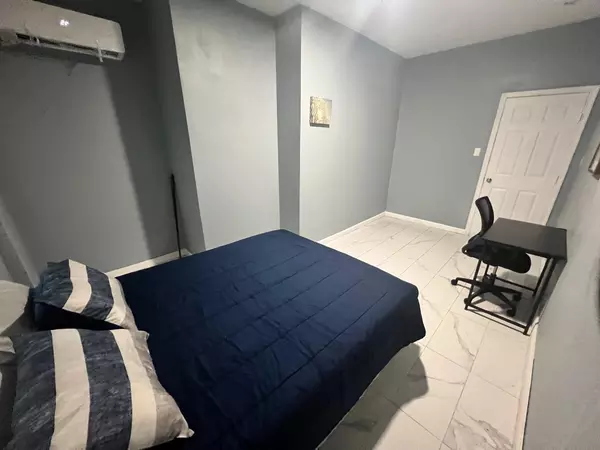 Coliving in Inner West Side - West SATX, San Antonio