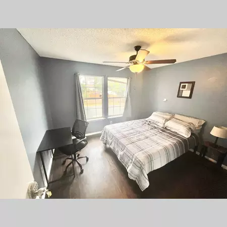 Coliving in Inner West Side - West SATX, San Antonio