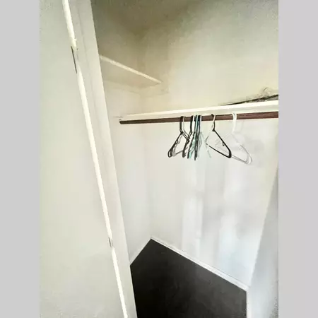 Coliving in Inner West Side - West SATX, San Antonio