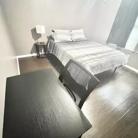 Coliving in Inner West Side - West SATX, San Antonio