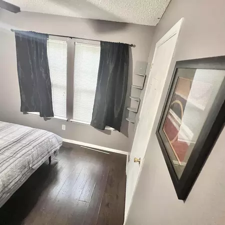 Coliving in Inner West Side - West SATX, San Antonio