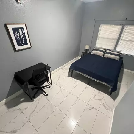 Coliving in Inner West Side - West SATX, San Antonio