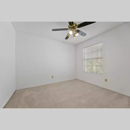5 bedrooms apartment for rent in Highland Hills - Se Dallas, Dallas