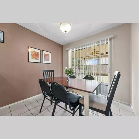 5 bedrooms apartment for rent in Highland Hills - Se Dallas, Dallas