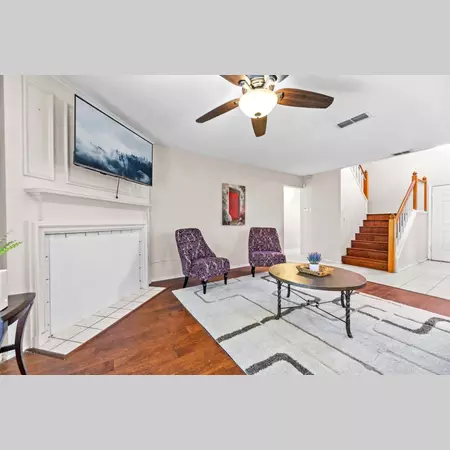 5 bedrooms apartment for rent in Highland Hills - Se Dallas, Dallas