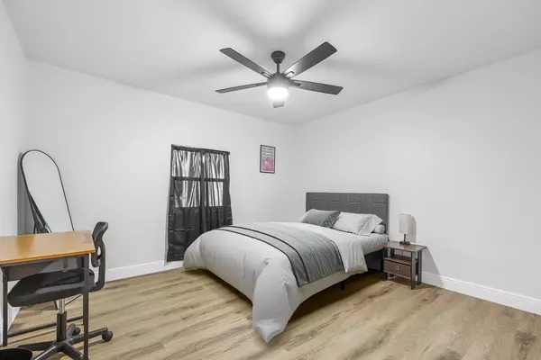 Coliving in Cocoa - Outer Orlando, Orlando