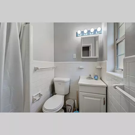 Coliving in Cedar Hills - Westside, Jacksonville