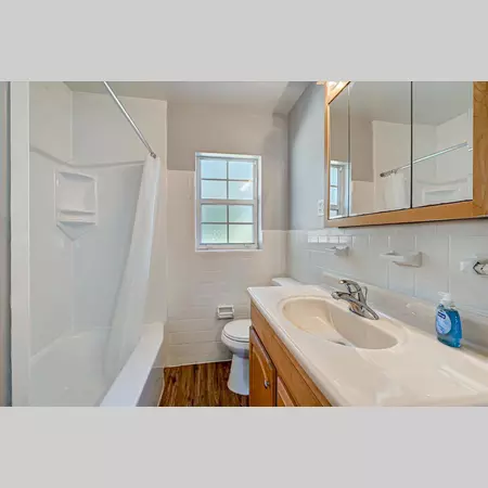 Coliving in Cedar Hills - Westside, Jacksonville