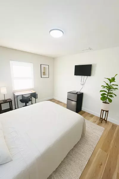 Coliving in Lealman - Clearwater-St. Petersburg, Tampa
