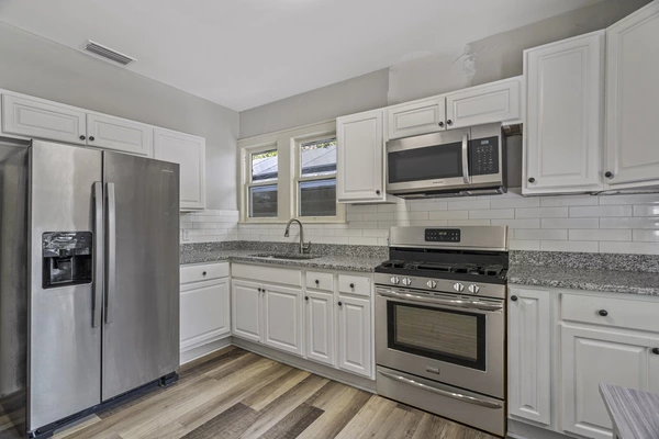 Coliving in Ybor City - Central Tampa, Tampa