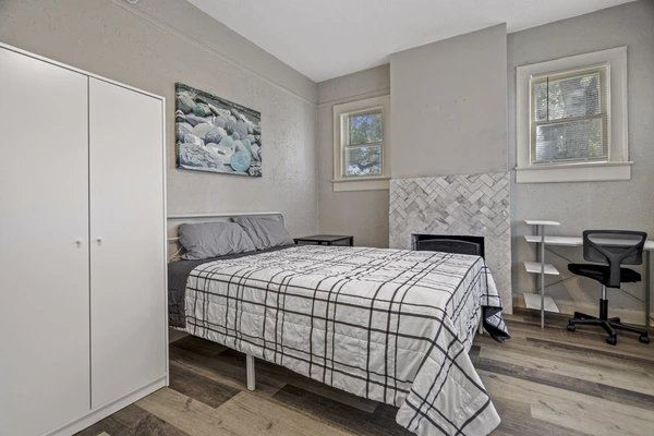 Coliving in Ybor City - Central Tampa, Tampa