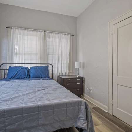 Coliving in Ybor City - Central Tampa, Tampa