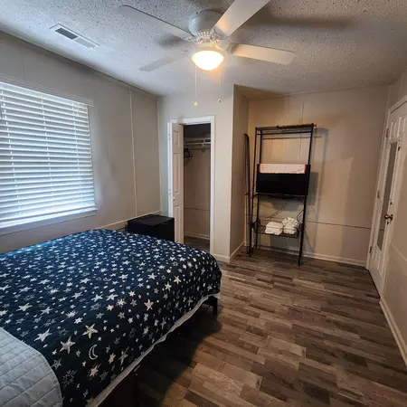 Coliving in Eastway - East Charlotte, Charlotte
