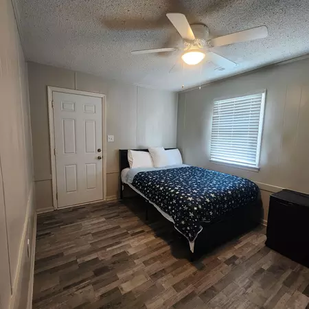 Coliving in Eastway - East Charlotte, Charlotte