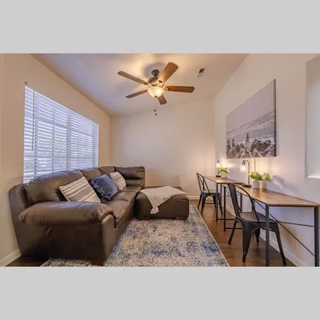 Coliving in Mesa - SE Valley, Phoenix