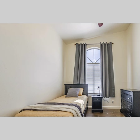 Coliving in Mesa - SE Valley, Phoenix