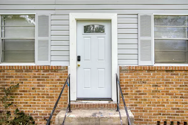 Coliving in Cedar Hills - Westside, Jacksonville