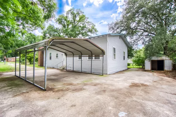 Coliving in Cedar Hills - Westside, Jacksonville