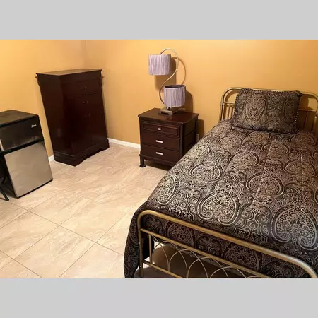 Coliving in Spring - Ne Houston, Houston