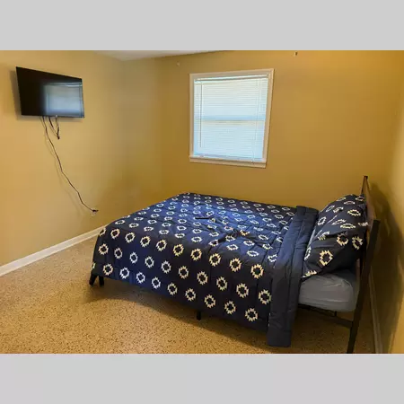 Coliving in Cedar Hills - Westside, Jacksonville