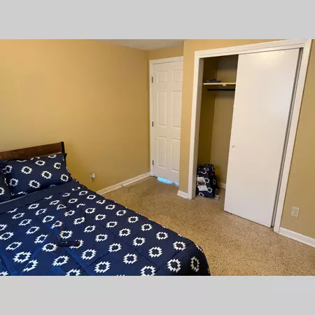 Coliving in Cedar Hills - Westside, Jacksonville