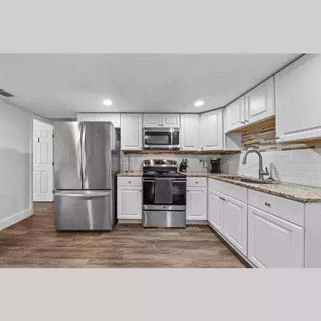 Coliving in Downtown St. Petersburg - Clearwater-St. Petersburg, Tampa