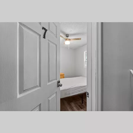 Coliving in Downtown St. Petersburg - Clearwater-St. Petersburg, Tampa