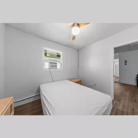 Coliving in Downtown St. Petersburg - Clearwater-St. Petersburg, Tampa