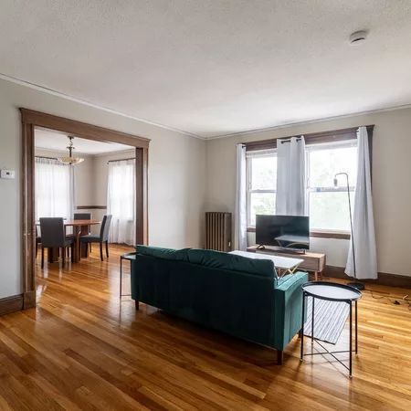 Coliving in Winter Hill - Somerville, Boston