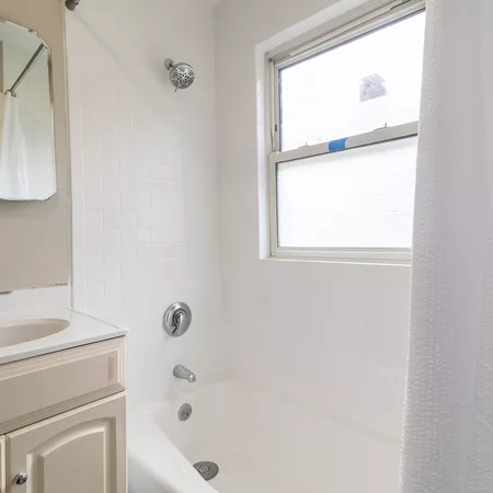 Coliving in Winter Hill - Somerville, Boston