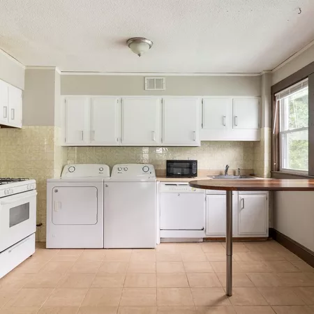 Coliving in Winter Hill - Somerville, Boston