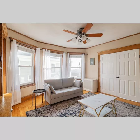 Coliving in Winter Hill - Somerville, Boston