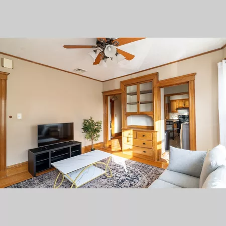 Coliving in Winter Hill - Somerville, Boston