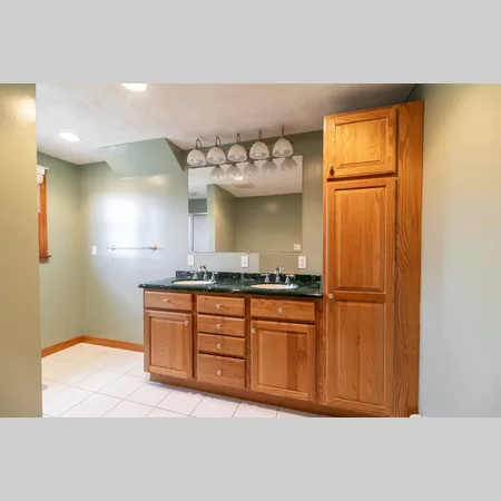 Coliving in Winter Hill - Somerville, Boston