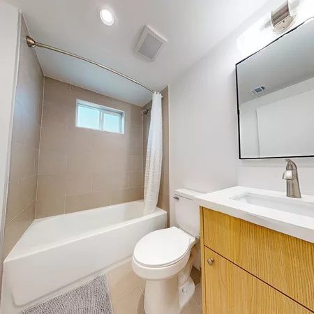 Coliving in Valley Village - San Fernando Valley, Los Angeles