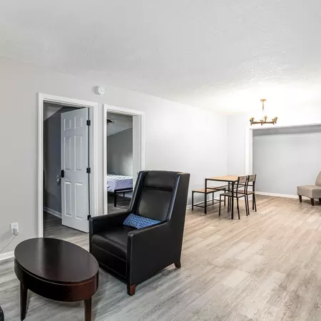 Coliving in Cedar Hills - Westside, Jacksonville
