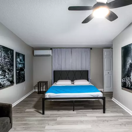 Coliving in Cedar Hills - Westside, Jacksonville