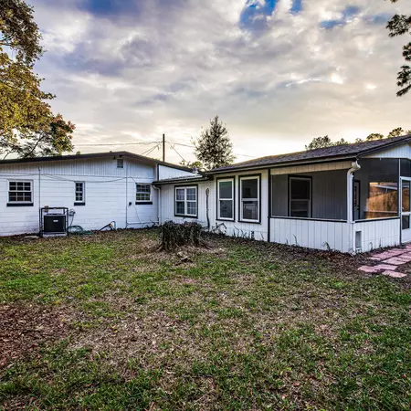 Coliving in Cedar Hills - Westside, Jacksonville