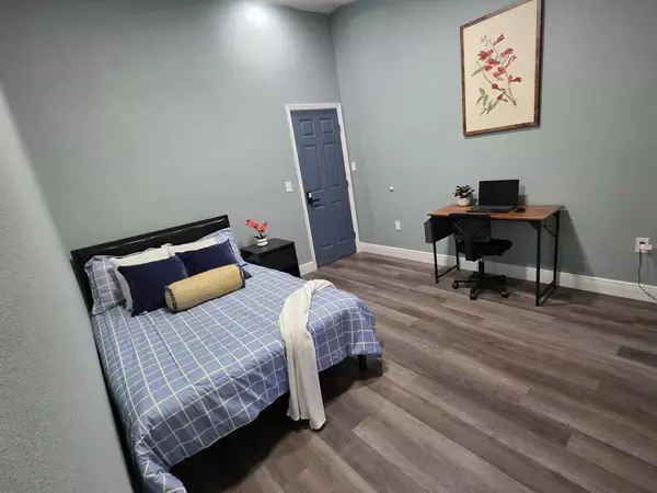 Coliving in Port Charlotte - North Port, Sarasota