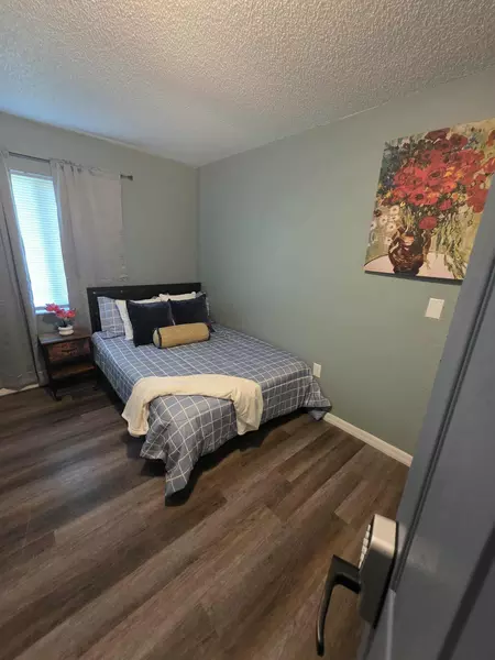 Coliving in Port Charlotte - North Port, Sarasota