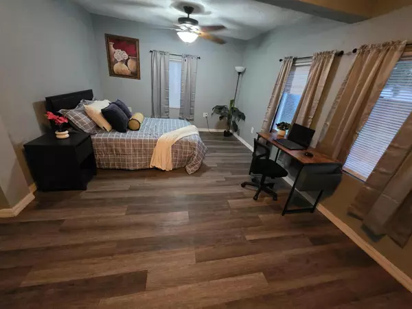 Coliving in Port Charlotte - North Port, Sarasota