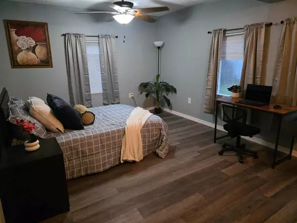 Coliving in Port Charlotte - North Port, Sarasota